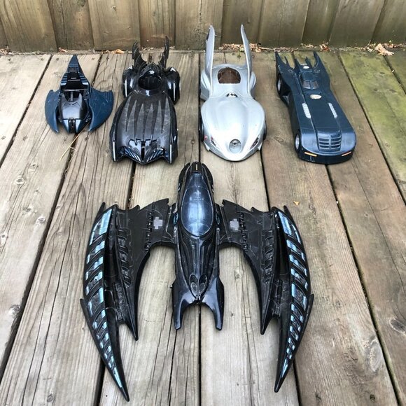 LOT OF 5 Vintage 1990s DC Batman Batmobile Toy Cars - Picture 4 of 14